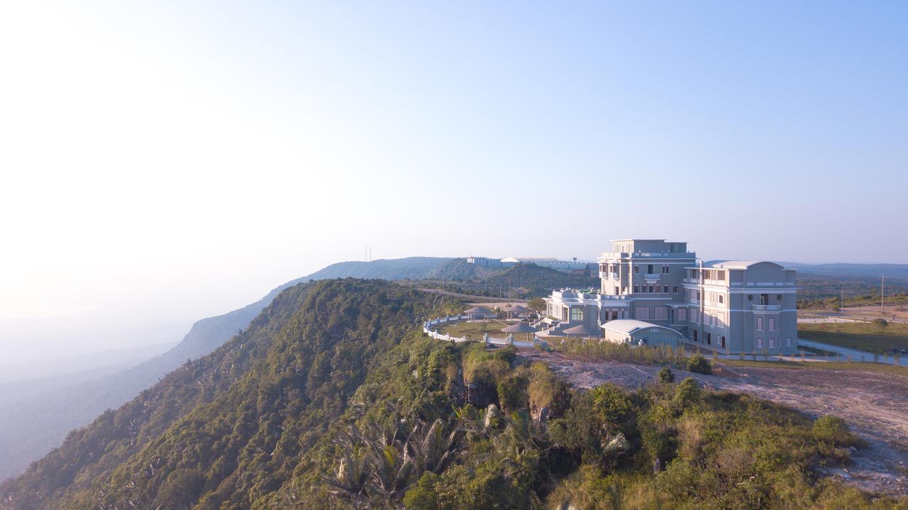 Le Bokor Palace Кампот Экстерьер фото